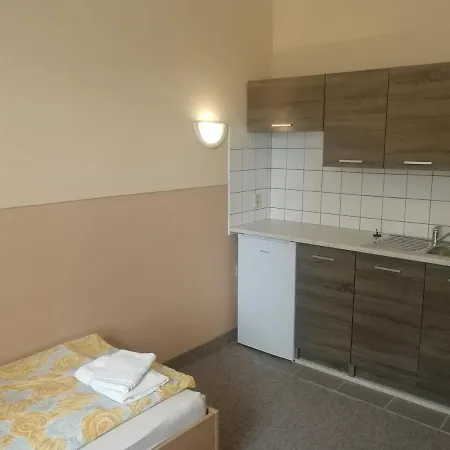 Wertheim 3* Prague