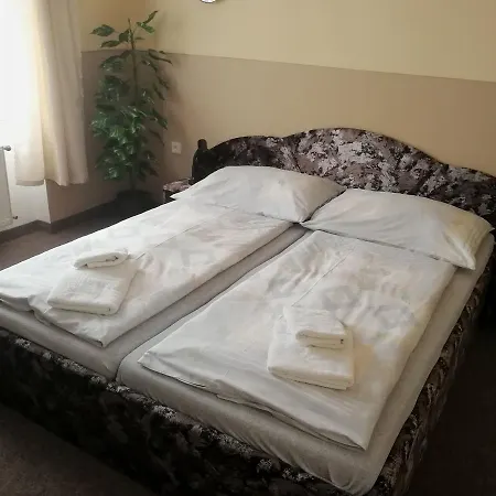 Wertheim 3* Prag