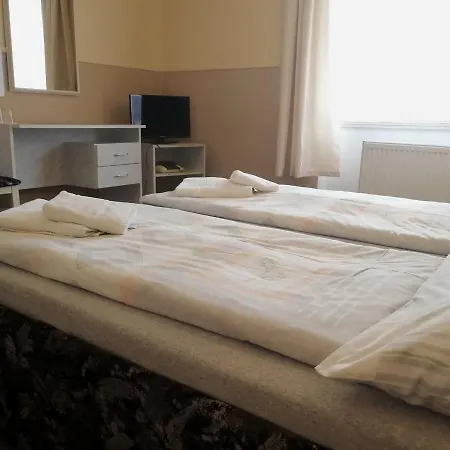 Hotell Wertheim Prag