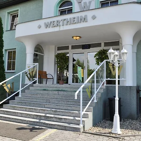 Hotell Wertheim 3*